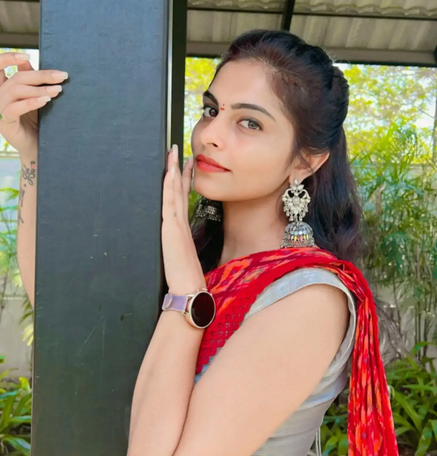 SOUTH INDIAN TV ACTRESS MOUNIKA REDDY IN BLUE LEHENGA CHOLI